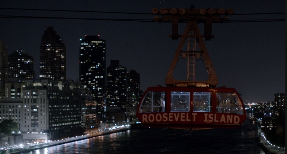 Younger episode when Kelsey has sex on Roosevelt Island tram